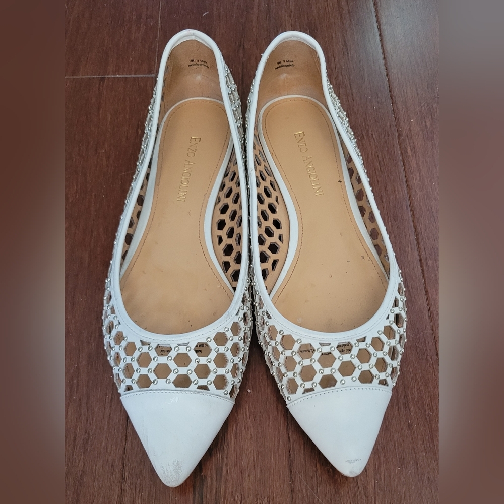 Enzo Angiolini White Pointed Toe Laser-Cut Flats - 7 1/2